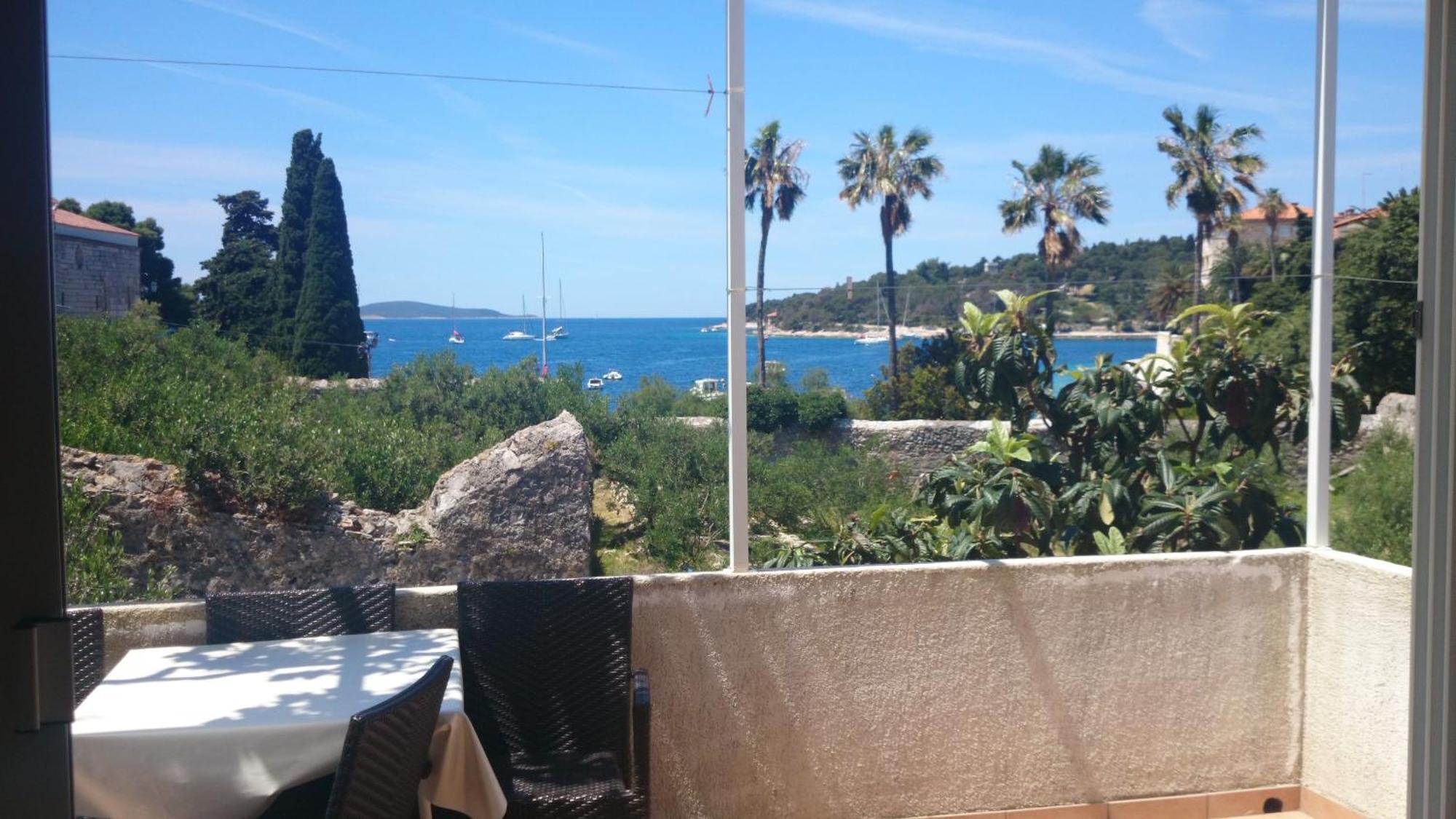 Apartments Grgo Hvar Town Oda fotoğraf